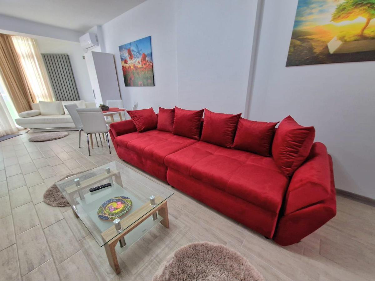 Red.96 Apartment Năvodari Екстериор снимка